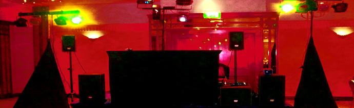 Hochzeit und Party in Hildesheim mit DJ Markus, Ihr mobiler Hochzeits-Discjockey in Hildesheim, buchbar als DJ für Hochzeit, DJ für Geburtstag oder auch als Party DJ für andere Events wie Silberhochzeit, Abiball, Polterabend, Weihnachtsfeier uvm.